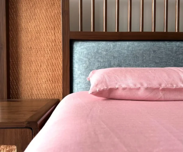 Bhinasaar Hemp Bedsheet Set - Image 2