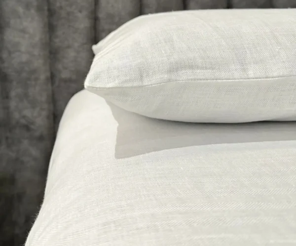 classic white bedding set