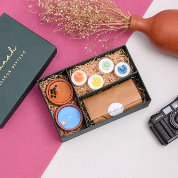 Bloom Festive Gift Box - Image 2