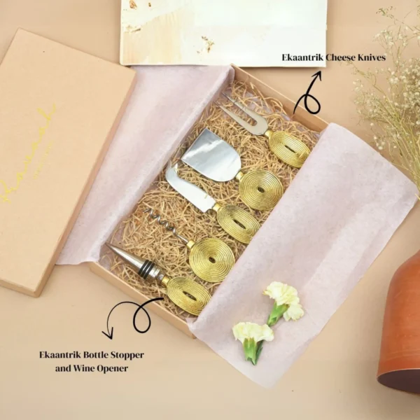 Ekaantrik Wine & Cheese Companions Gift Box - Image 3