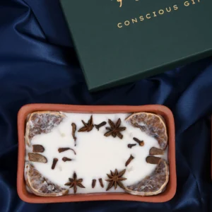 spice route soy candle 1