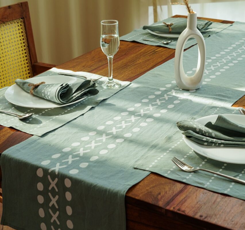 Meethu Table Linen Set 1 Meethu Table Linen Set (6)
