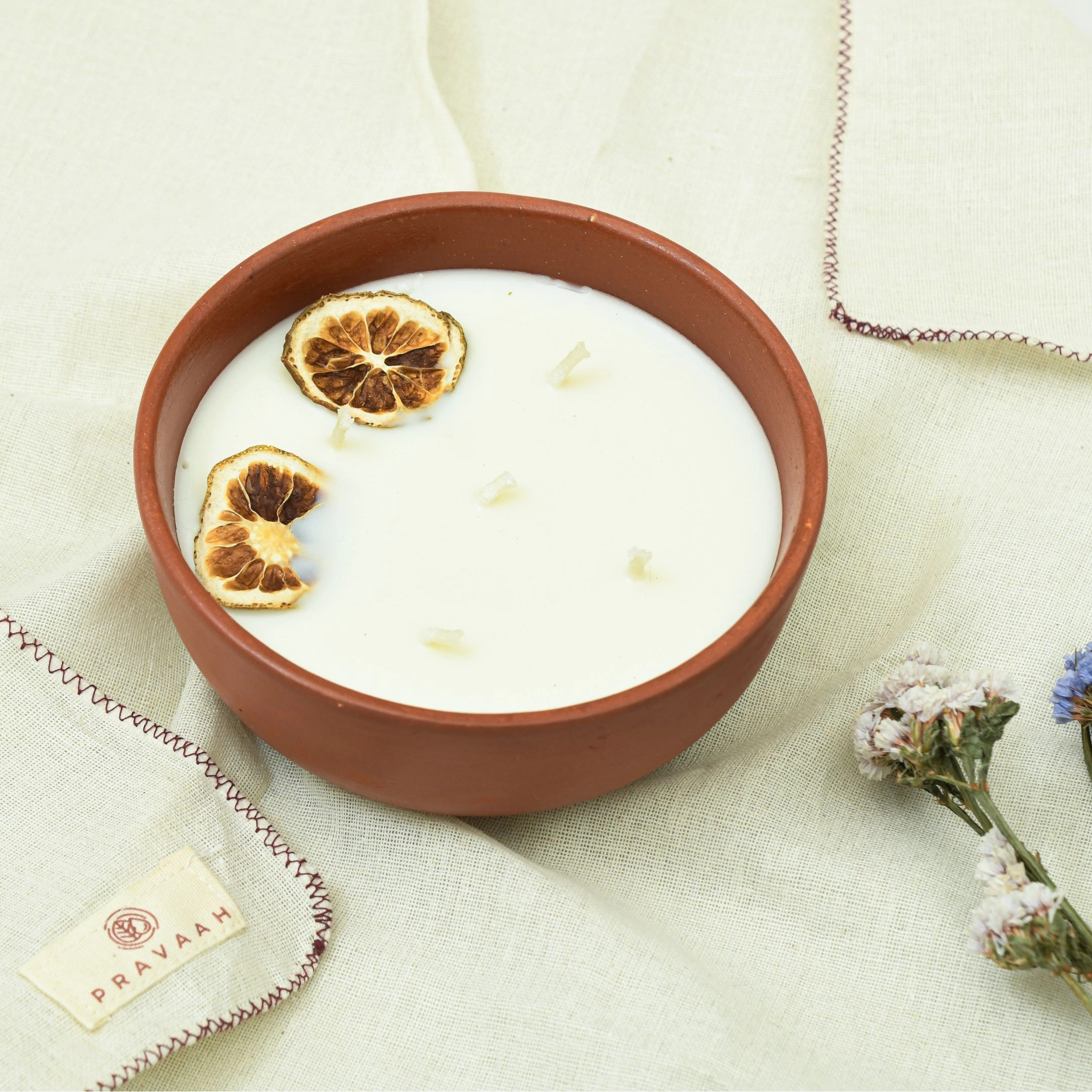 Narangi Mandarin Current Soy Candle Signature Size 3 Narangi Mandarin Current Soy Candle XL (3)