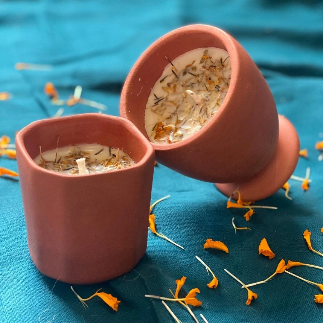 Pachva Oud and Amber Soy Candle 1 Pachva Oud and Amber Soy Candle (2)